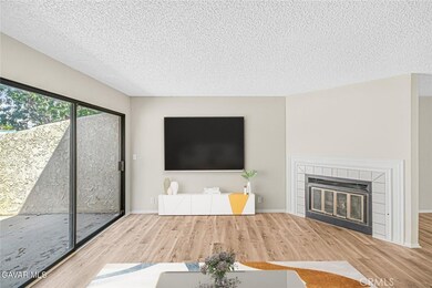 427 W Avenue J5 Unit#3 unit 3, Lancaster, CA 93534 - photo 4