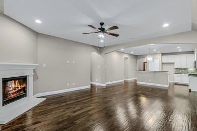 Open Floor plan for easy entertaining!
