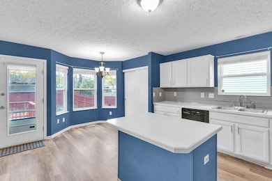 3387 Retriever Rd, Columbus, OH 43232 - photo 5