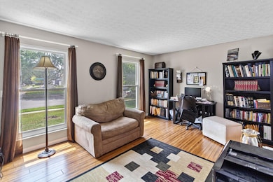 5488 Whispering Oak Blvd, Hilliard, OH 43026 - photo 3