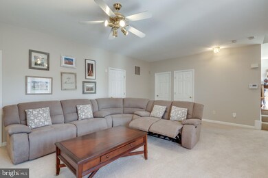 20589 Crestmont Terrace, Sterling, VA 20165 - photo 7