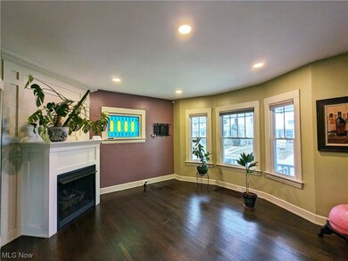 Living Room with Gas Fireplace