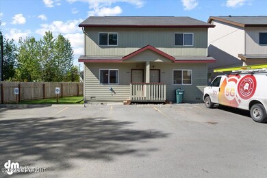 02-Front Exterior_DMD_4524