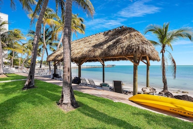 601 W Ocean Unit 203