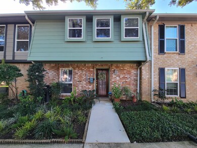 14157 Lost Meadow Ln, Houston, TX 77079 - photo 3