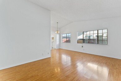 44019 Glenraven Rd, Lancaster, CA 93535 - photo 5