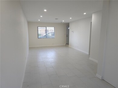 38478 Larkin Ave unit A, Palmdale, CA 93550 - photo 4