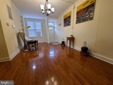 110 S Conkling St, Baltimore, MD 21224 - photo 6