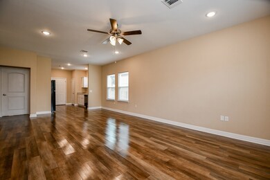 7722 Sealey St, Houston, TX 77088 - photo 5