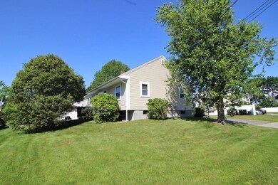 62 Center St, South Dartmouth, MA 02748 - photo 4
