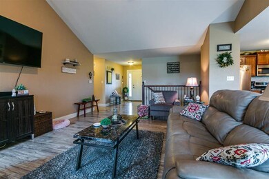 15515 Elm Slough Rd, Wamego, KS 66547 - photo 7