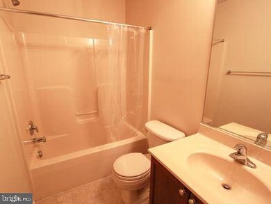 18 Snead Dr, Martinsburg, WV 25405 - photo 5