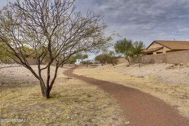 Bordering Common Area 1