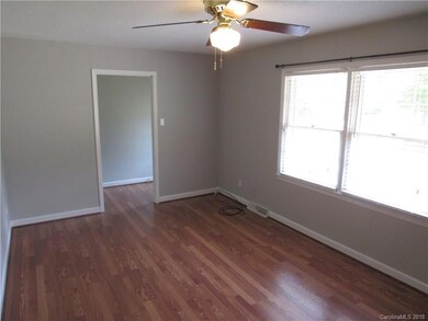 2909 Findley Rd, Statesville, NC 28625 - photo 7