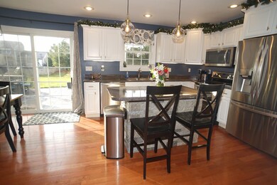 321 Woodside Ct, Batesville, IN 47006 - photo 3