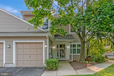 340 Danbury Ct unit 340, Glen Mills, PA 19342 - photo 2