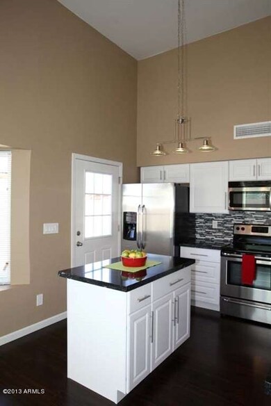 Kitchen-Island