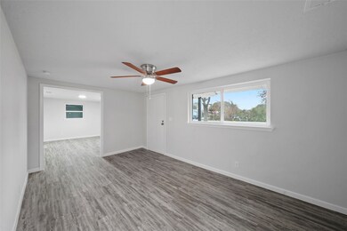 9119 Harvest Acres Dr, Manvel, TX 77578 - photo 4