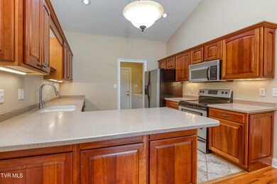 Under cabinet lighting