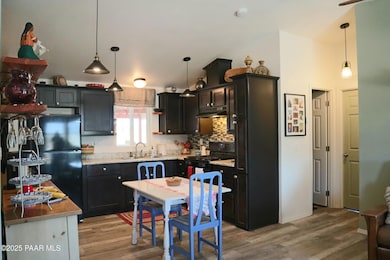 8850 W Fountain Ranch Rd, Ash Fork, AZ 86320 - photo 4