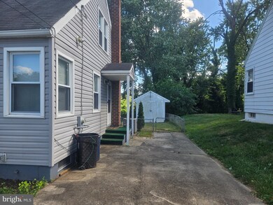 2819 Manoff Rd, Halethorpe, MD 21227 - photo 6