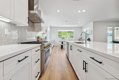 8246 Rose Quartz Cir, San Diego, CA 92126 - photo 2