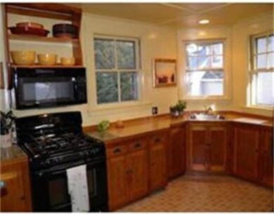 20 Waldron Ct, Marblehead, MA 01945 - photo 5