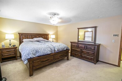 45 Erik St, Merrimack, NH 03054 - photo 5