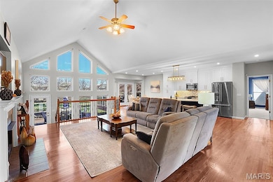 3018 Bear Ridge Dr, Wentzville, MO 63385 - photo 3