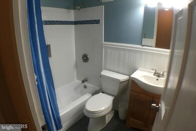 4600 Connecticut Ave NW unit 221, Washington, DC 20008 - photo 4