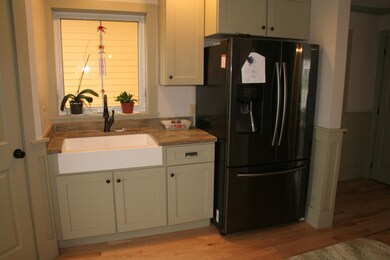 108 Elm St, Saint Johnsbury, VT 05819 - photo 5