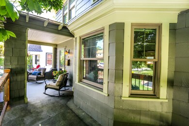 85 Fallis Rd. 7
