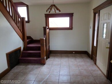 901 Cedar St, Niles, MI 49120 - photo 2