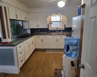 26 Shippee Ave, West Warwick, RI 02893 - photo 3