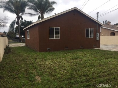 932 W 152nd St, Compton, CA 90220 - photo 5