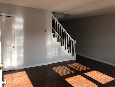 127 Black Point Rd unit 7, Niantic, CT 06357 - photo 5