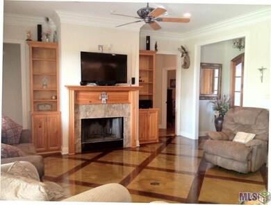 308 Montrachet Dr, Port Allen, LA 70767 - photo 6