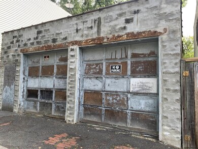 545 3rd St, Albany, NY 12206 - photo 2