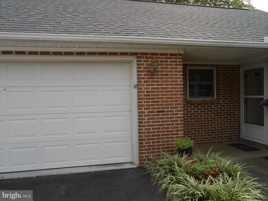 401 Stone Meadow Ct, Winchester, VA 22601 - photo 2