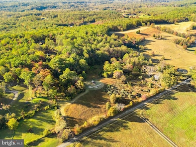 6450 John Barton Payne Rd, Marshall, VA 20115 - photo 2