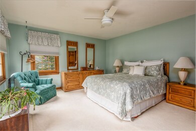 16 Dogwood Cir, Holden, MA 01520 - photo 4