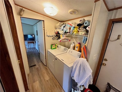 Laundry/Hall way