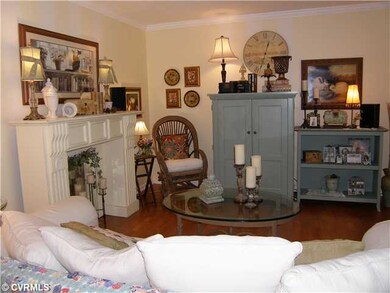 Den/Family/Great Room - Cozy Great Room