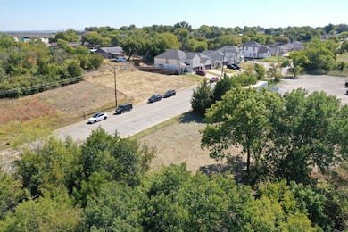 629 N M l King jr Blvd, Grand Prairie, TX 75050 - photo 6