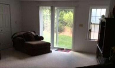240 Bridle Cross Rd unit 240, Fitchburg, MA 01420 - photo 3