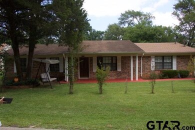 10613 Creek Bend Dr, Tyler, TX 75707 - photo 2