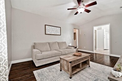 510 E Cleveland St, Prairie Grove, AR 72753 - photo 5