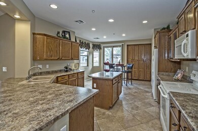 006_Kitchen