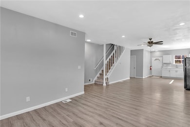 1406 Broadway Ave, Mc Kees Rocks, PA 15136 - photo 7