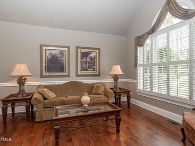 04-Front Room